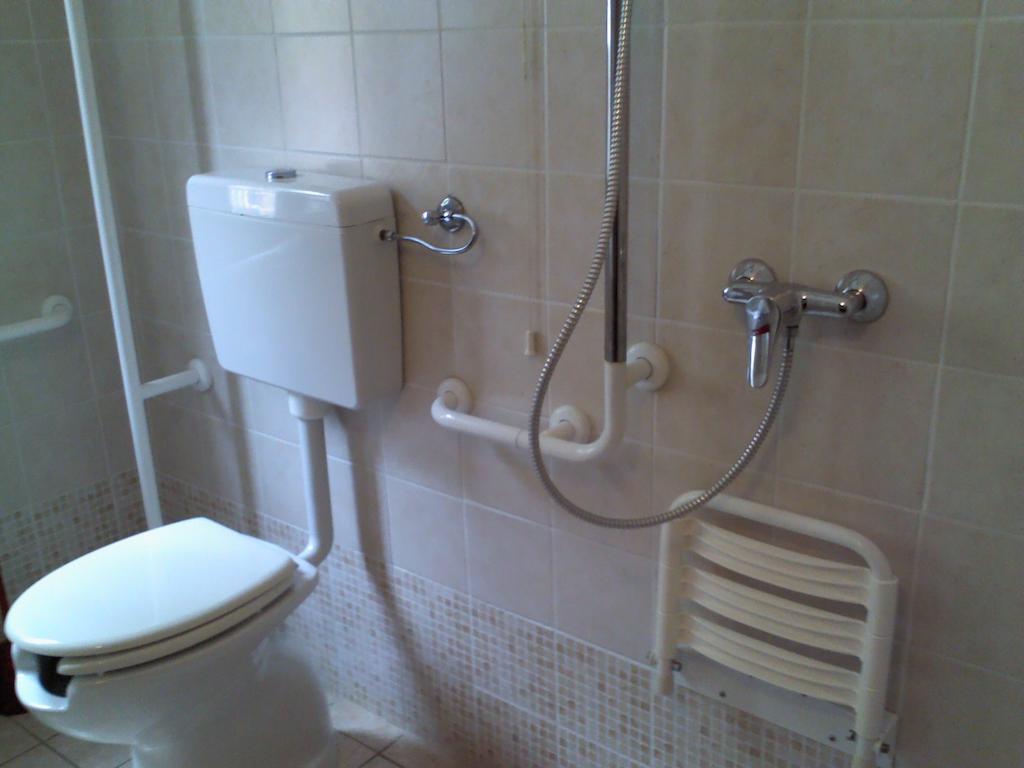 Albergo Magrini Della Genga Genga  Room photo